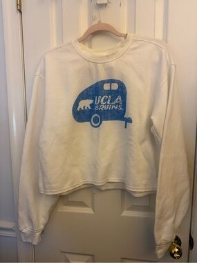 Blue 84 White Cropped/boxy UCLA Bruins Sweatshirt with Blue Graphic
